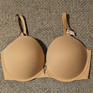 Victoria's Secret Push Up Nude Bra 36DDD
